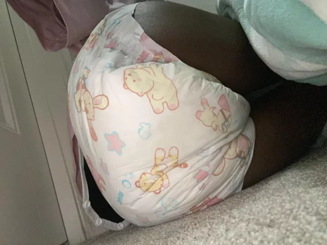 I wet my diaper! Can I have diaper pats now? 🤭👀
