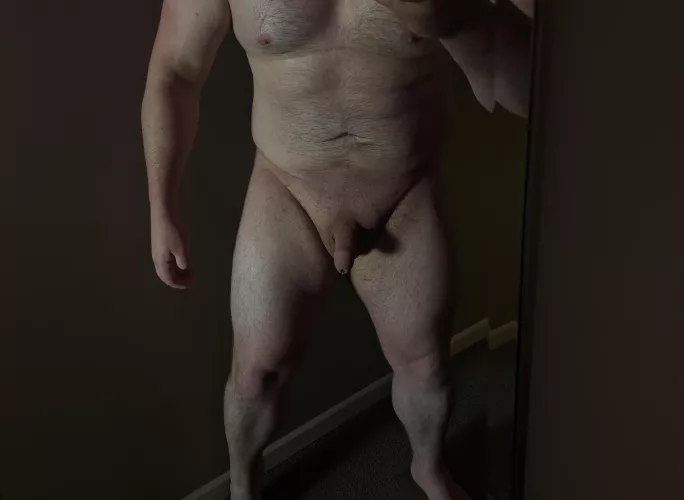 Just trying to grow some monster quads out here 💪💪