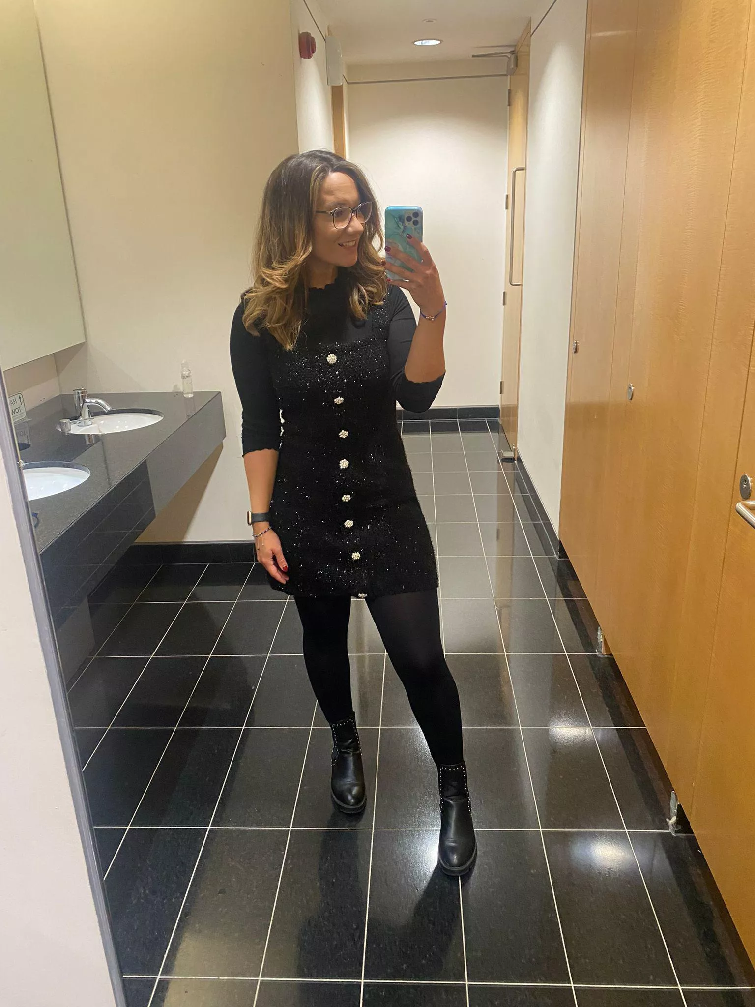 Mondays outfit with tights of course