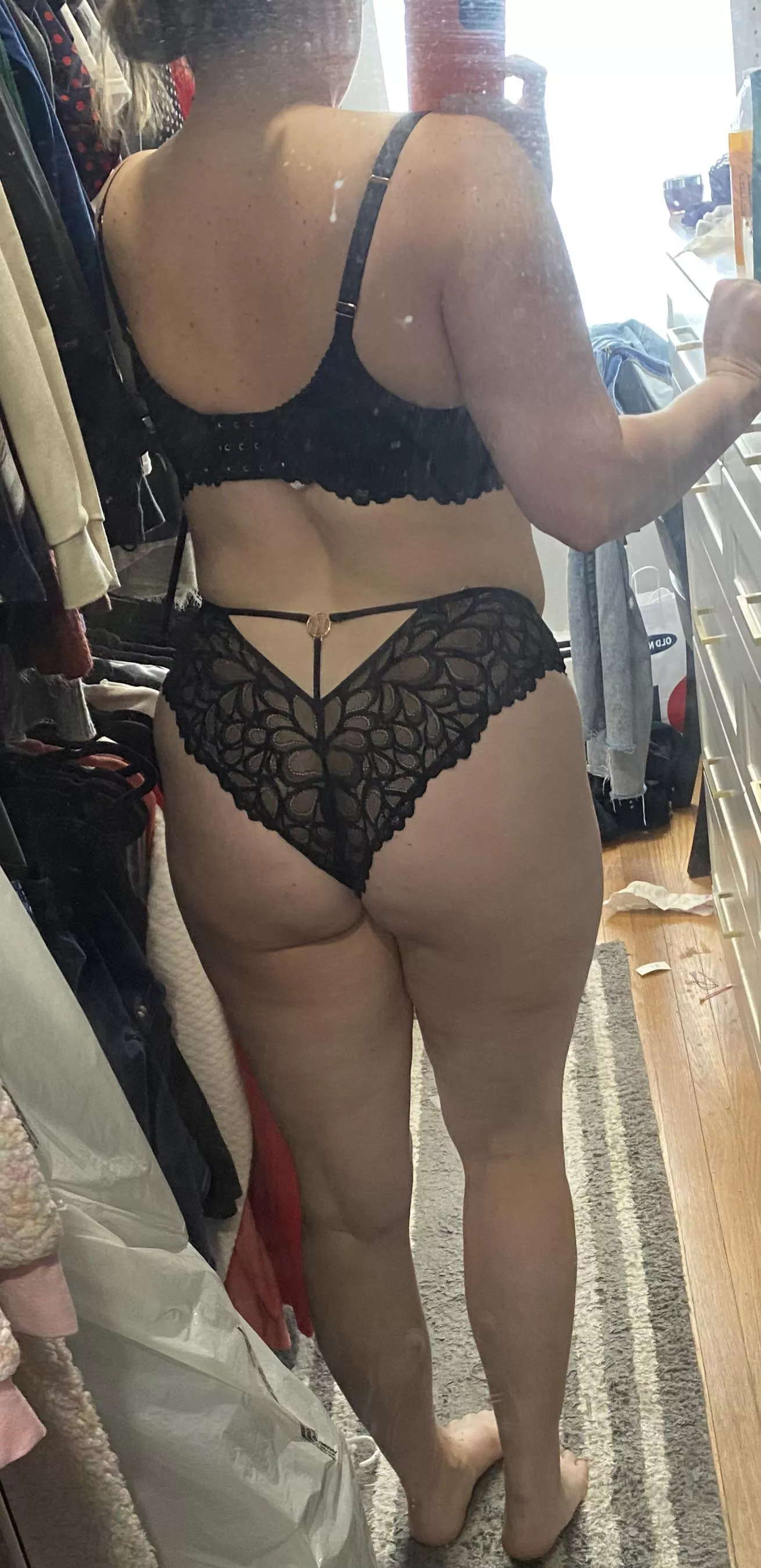 My thick wife. Mom of 3. Best pussy in the world. My thick wife. Mom of 3. Best pussy in the world.