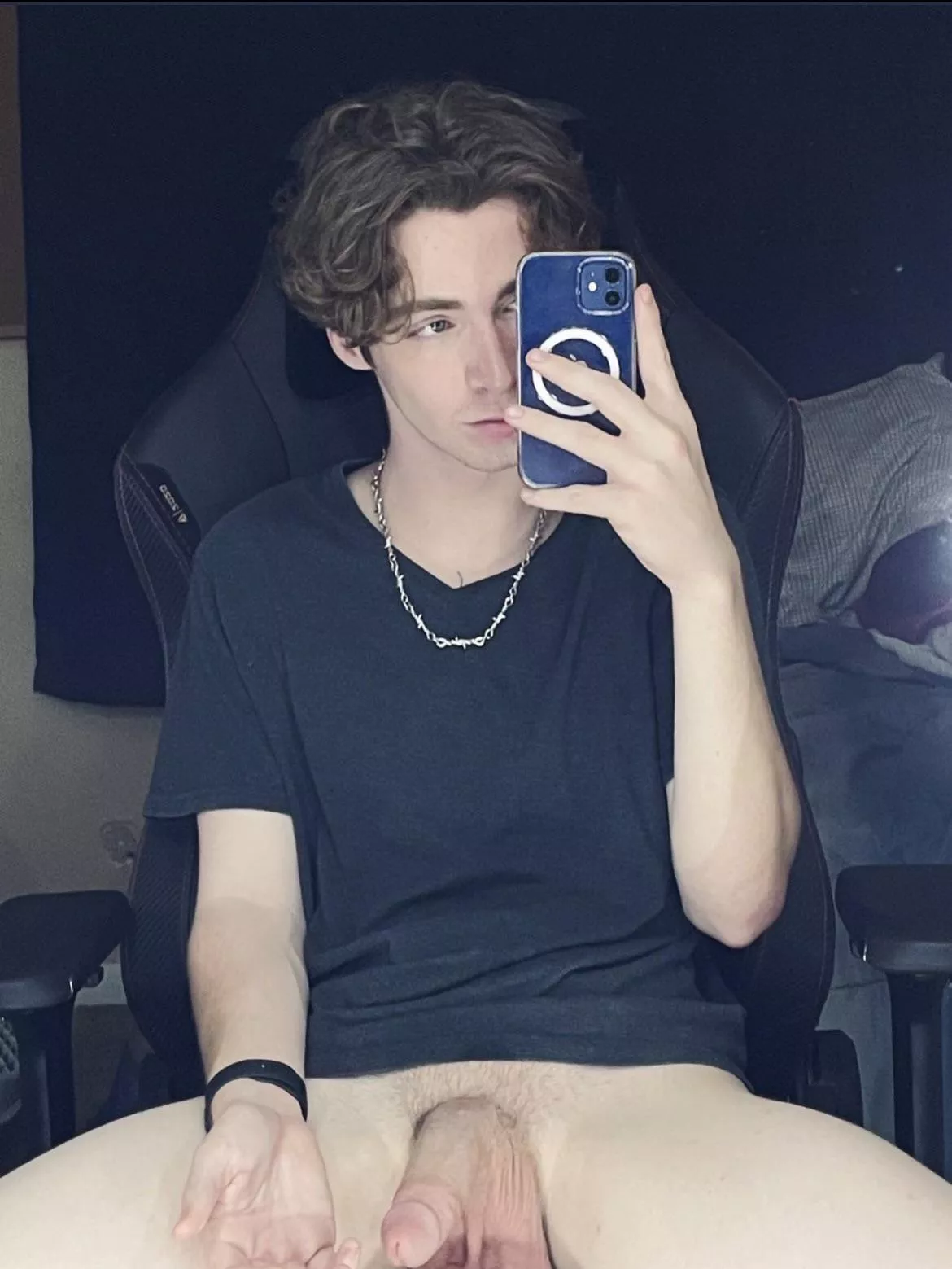 rate my twink dick;)