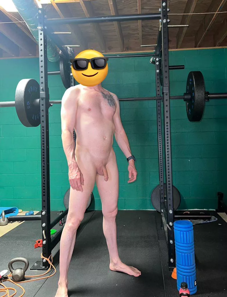 Who has a home gym and likes to workout naked (M)