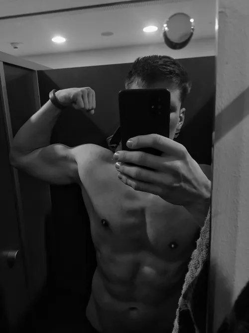 You want to join me in the sauna?