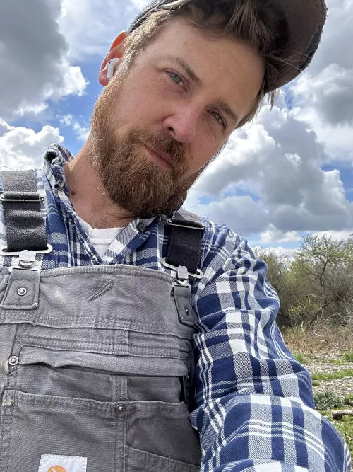 Beautiful day to work outside ☀️