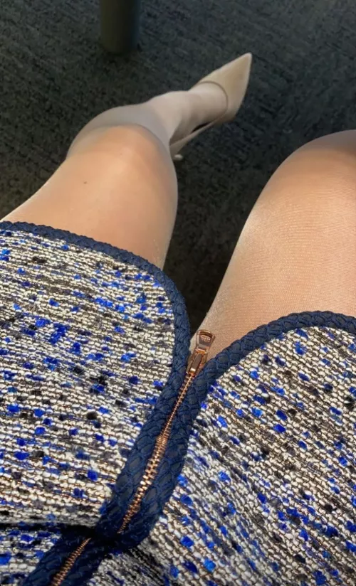 Can't go wrong with nude tights