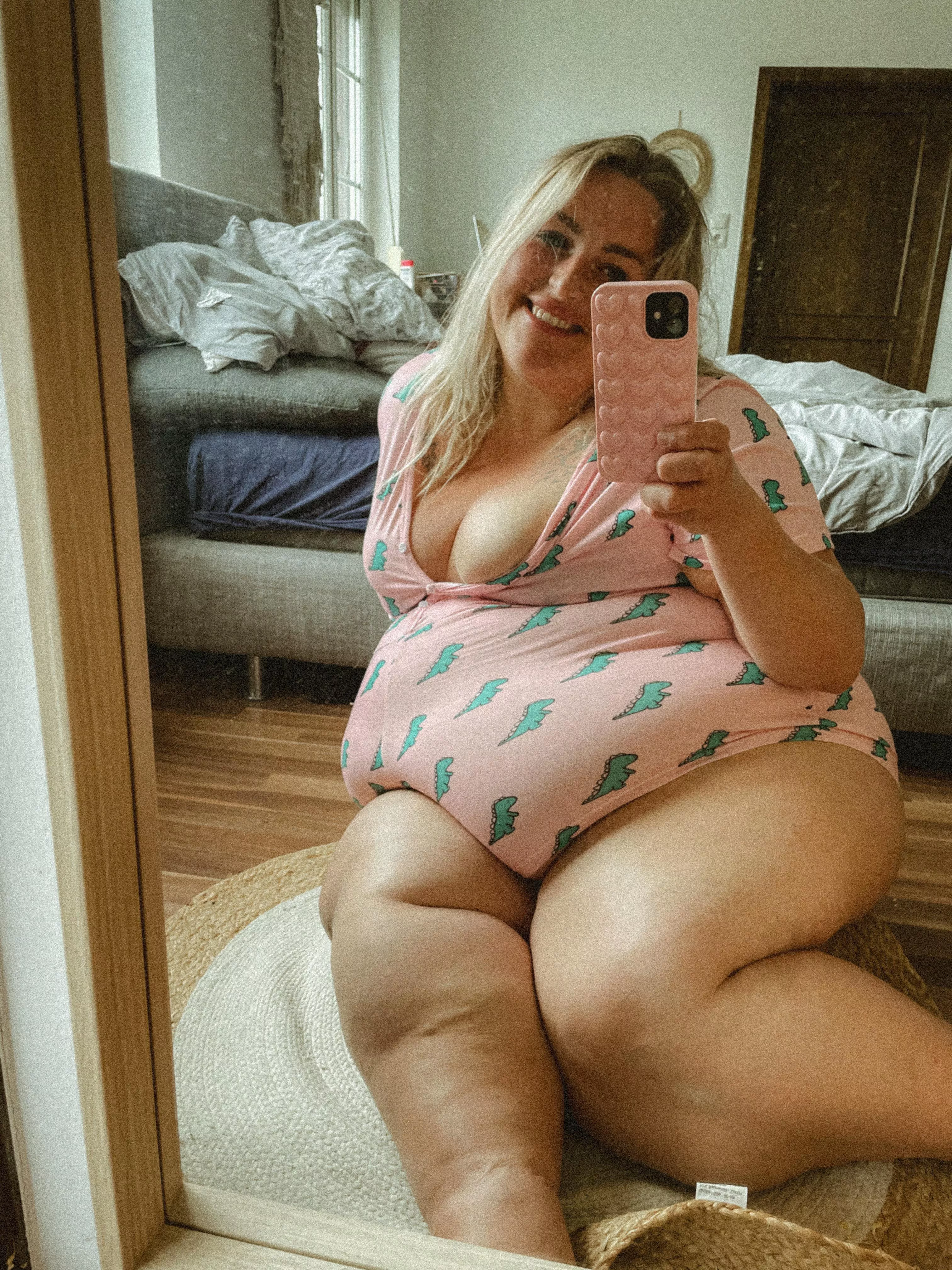 Good morning cuties 🌚