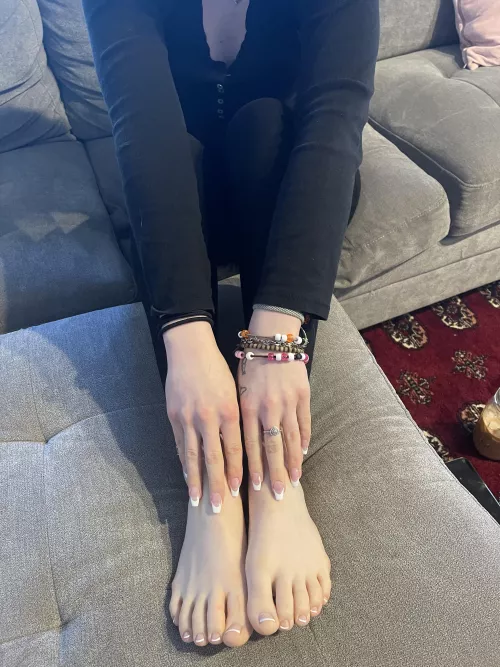 I hope my sexy toes made your day better