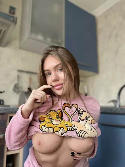 I like playing with my big boobs