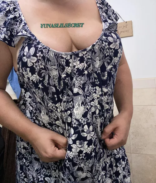 I love mermaids! If only I could be one [F]