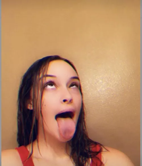 I want your nut all over my tongue ☺️