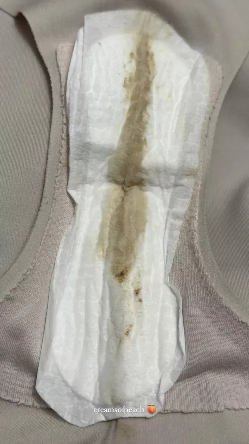 If I weren’t wearing this liner, my panties would be completely soaked through. Been wearing this for 1.5 days and I won’t take them off until 3 days is up. They already smell so musky. Can you imagine what they’d smell like then?