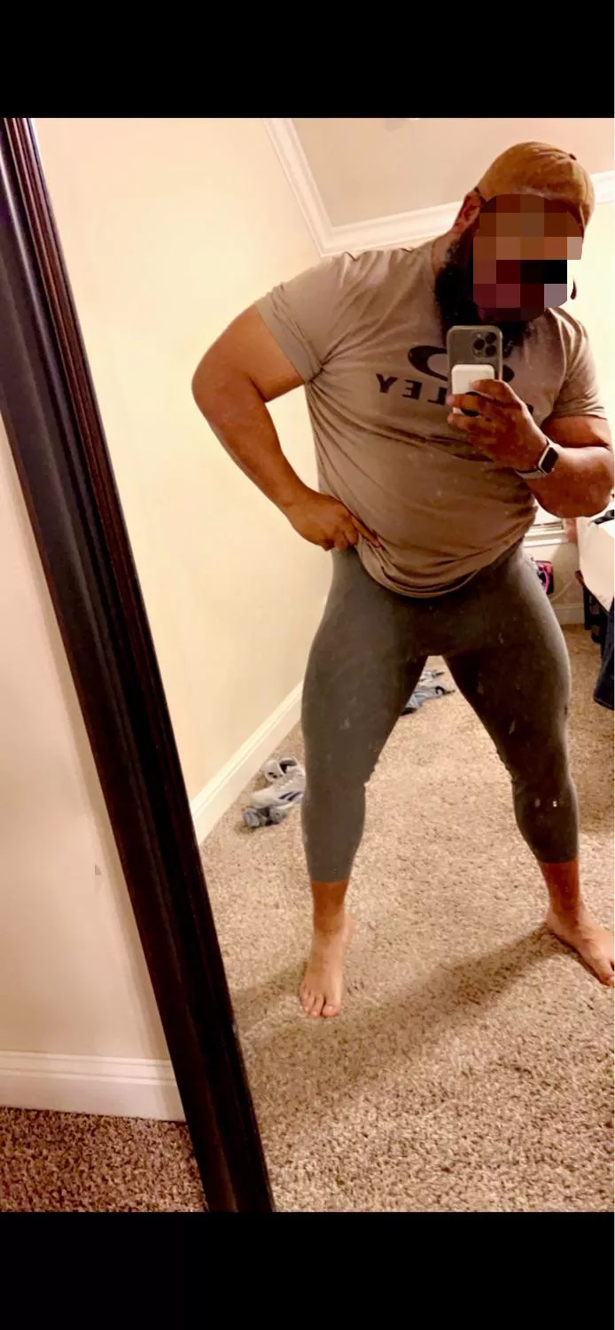 [M] 37 TX.. Bring the Thunder and she’ll bring the rain…