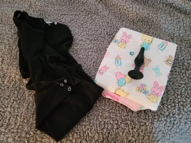 Mommy had my after work change ready.