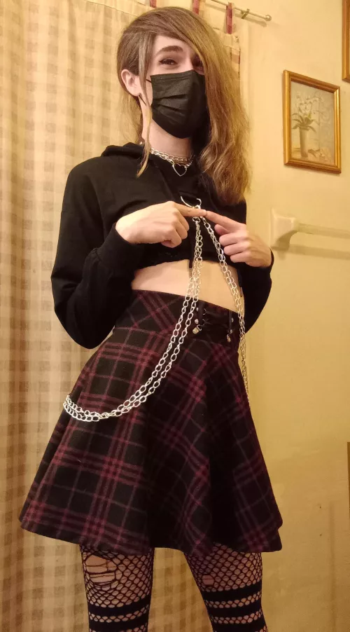 My current favorite goth outfit 🖤