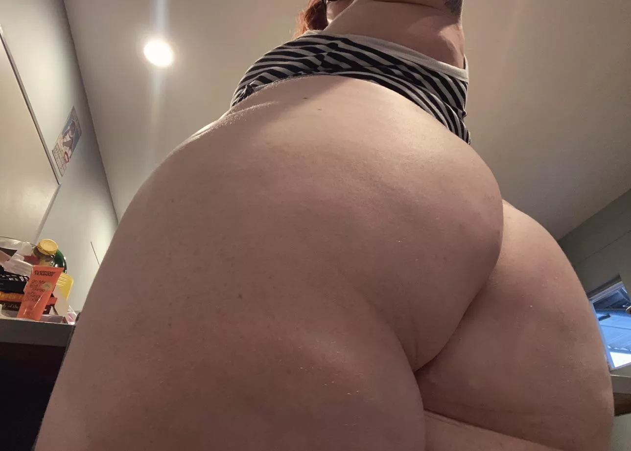 pov: you’re behind me