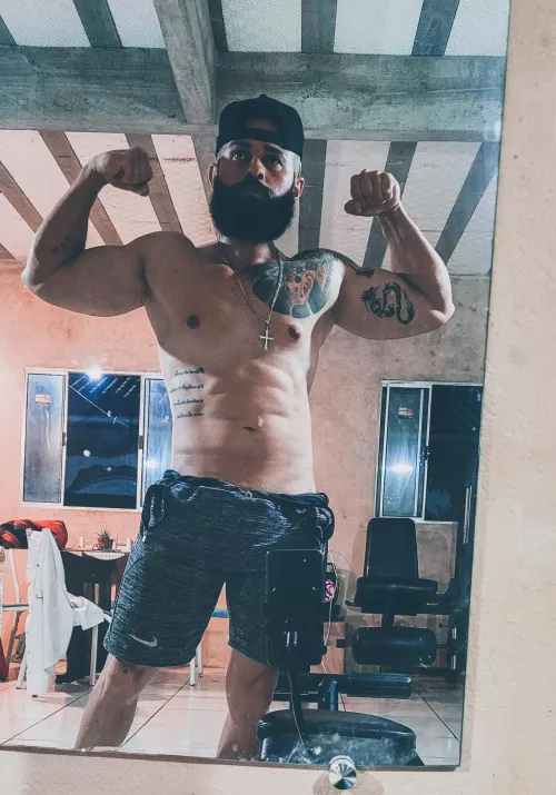 Shall we train with me? 😈