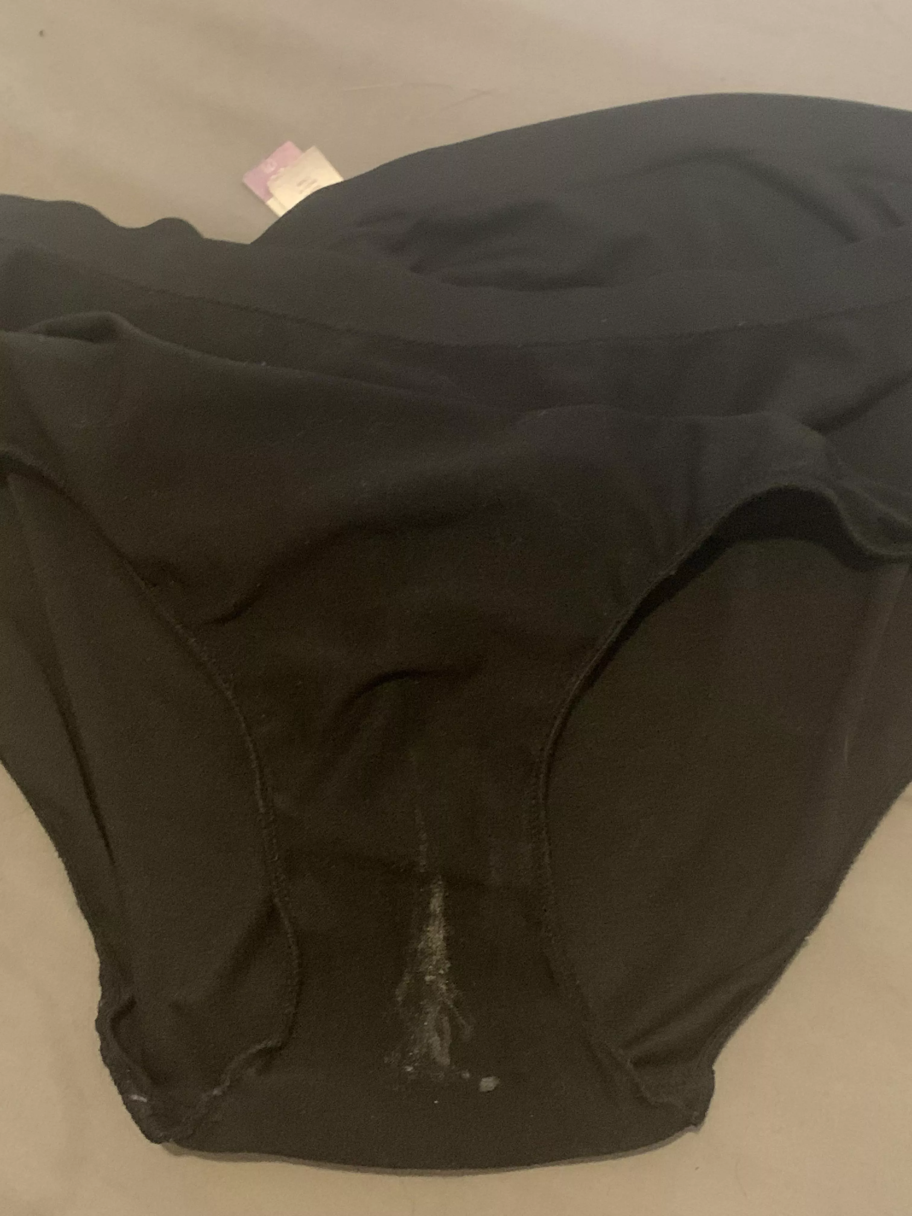 Smelling nice and strong after 24 hour wear with a workout!