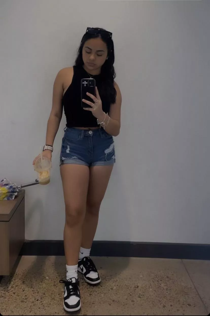 tell me bout you day :) tell me bout you day :)