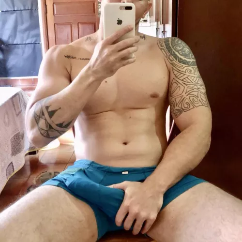 u know when u wake up horny babe?