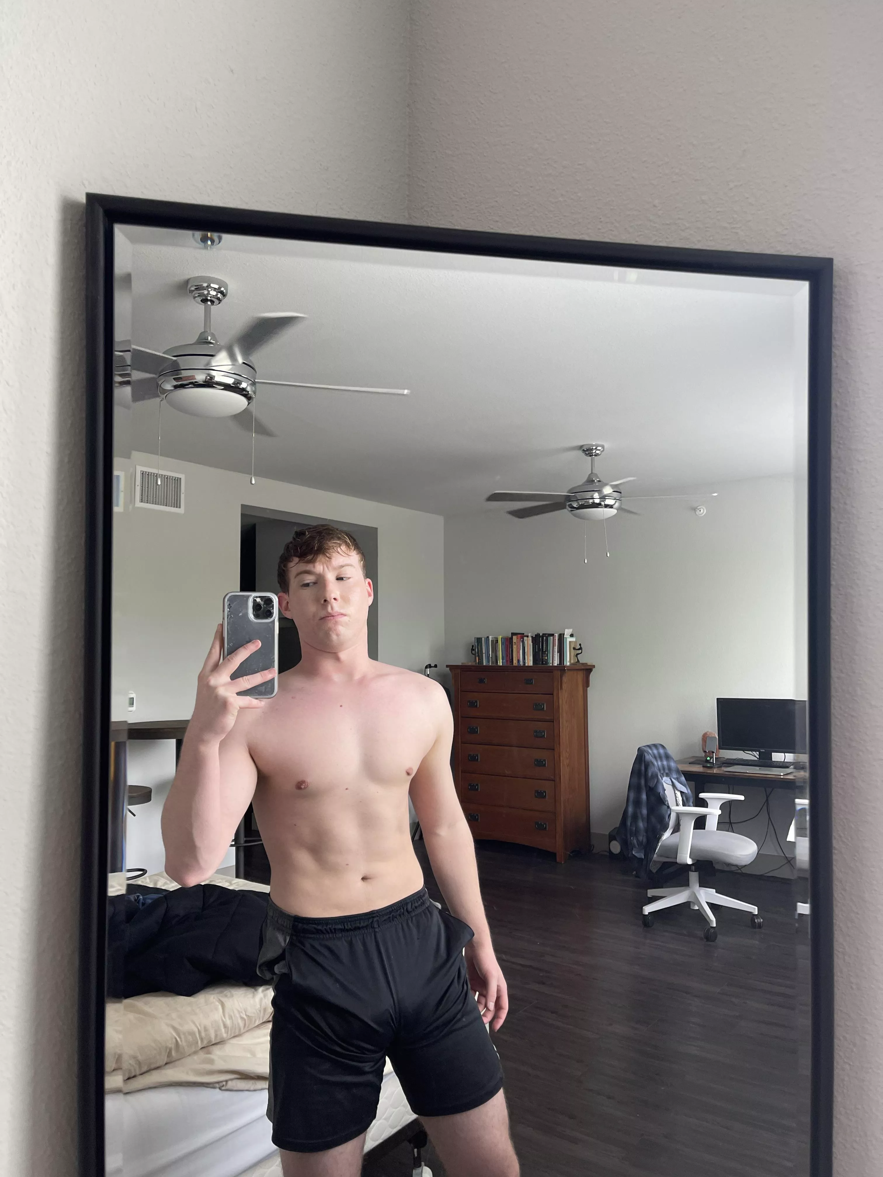 (23) Bro next door 💪🏼