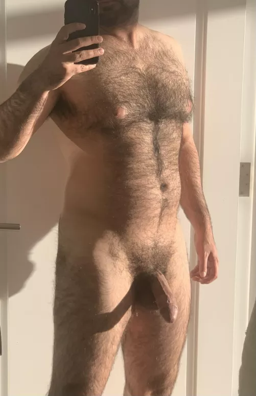[35] Would you bang this 6’3 230lb daddy from Reddit?
