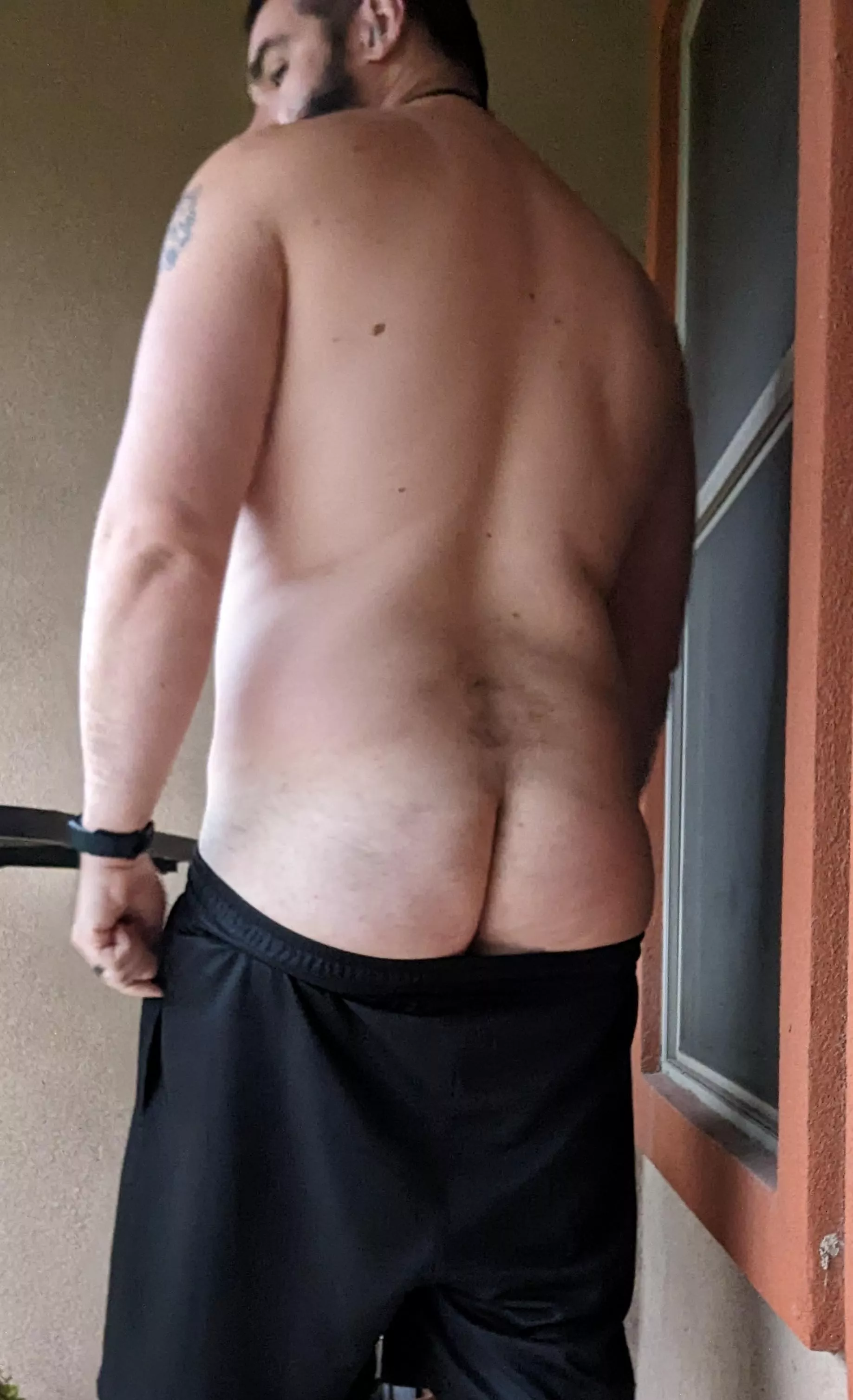 (41) A good rimjob never hurt anybody