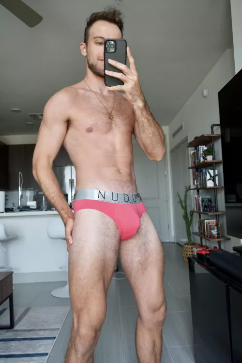 Are tall, hairy Jewish men in tight briefs your type?