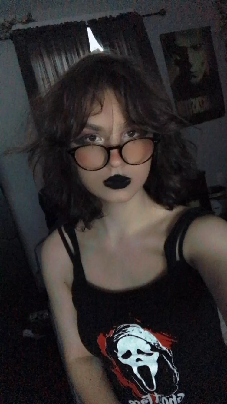 Do you guys still like goths? 🖤