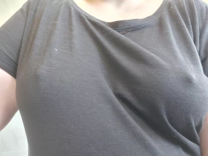 Feel free without bra