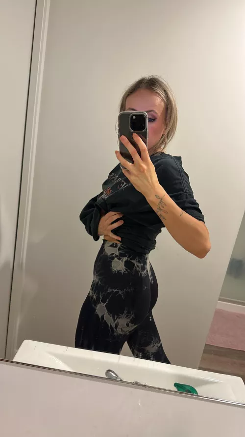 Focusing on glute gains !