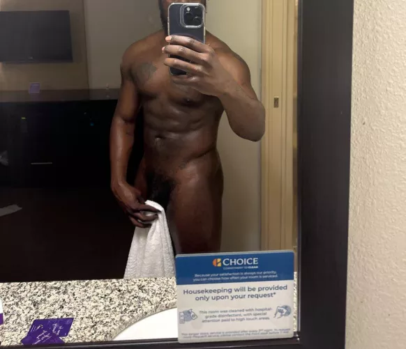 Gains check after sweaty workout (M)