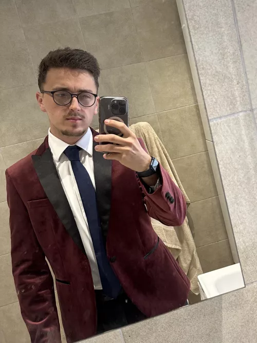 Glasses a Good Look?