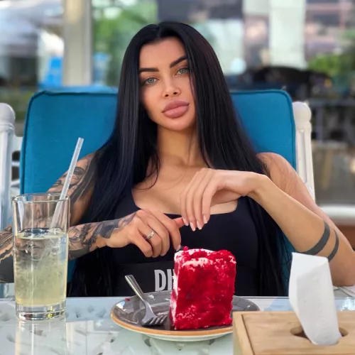 Guess how many times you have to kiss me to reach the center of my boobs…