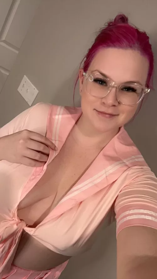 Just a nerdy school girl