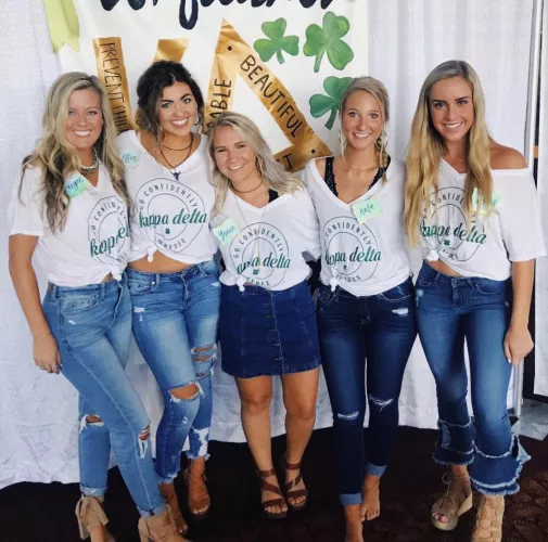 Kappa Delta sisters