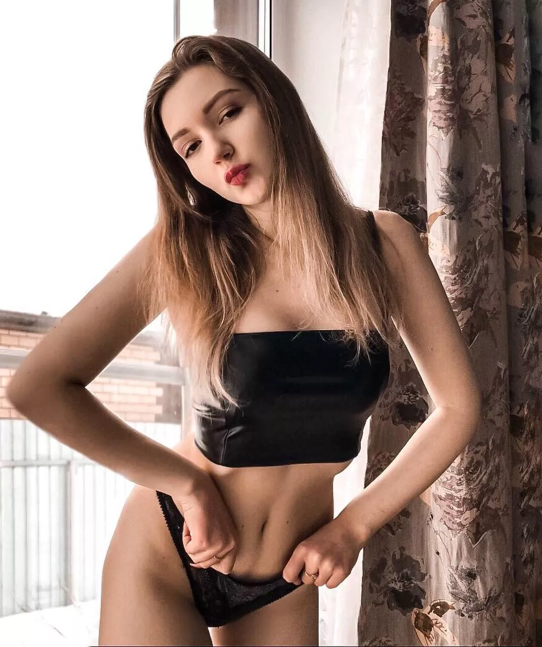 Leather top makes the breast so arousing