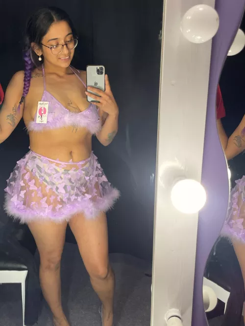 Little shopping trip with the girls…wanna help take it off(28)?