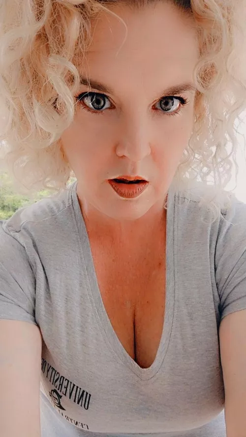 Non traditional cougar student cleavage