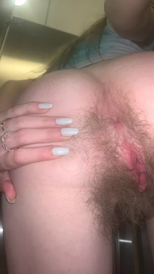 Not many people can handle it this hairy 😋😘