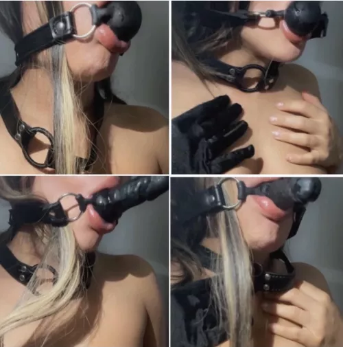 The best thing about my penisgag is I can take it deep without anyone knowing