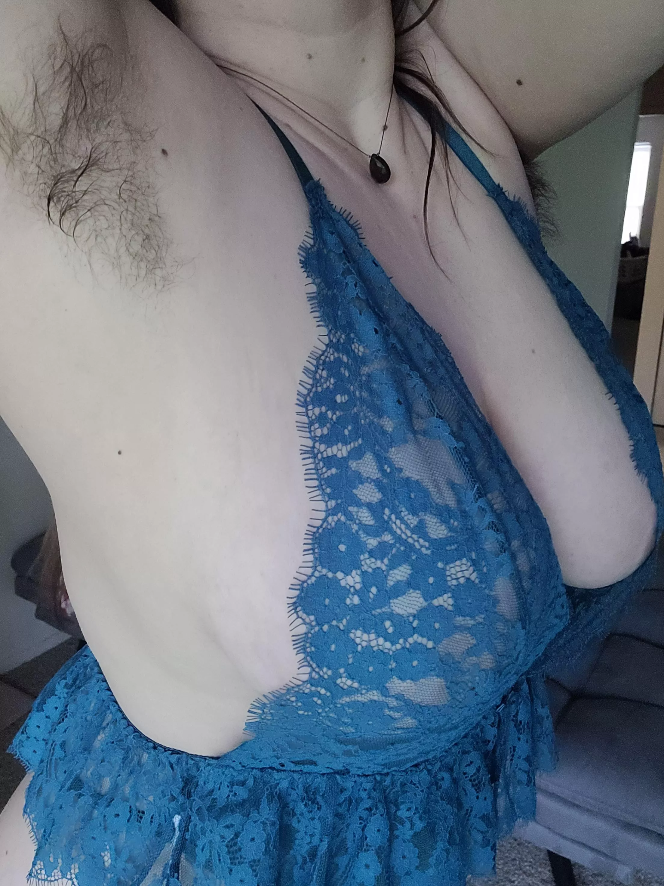 The front pit is sexy and then you notice the hairy pit teasing in the background