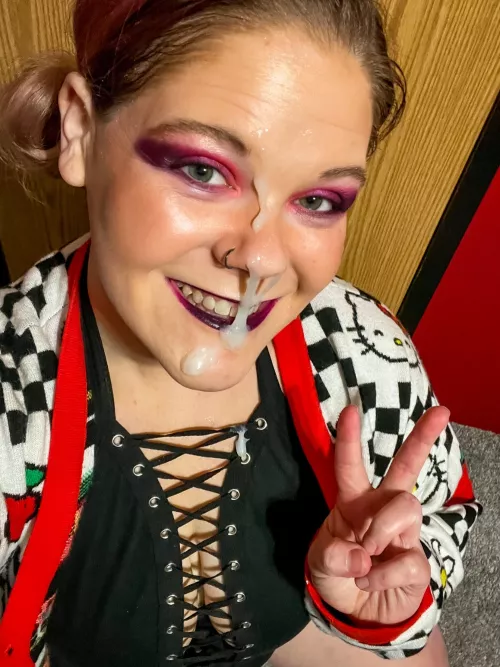 Thick loads make this Milf smile