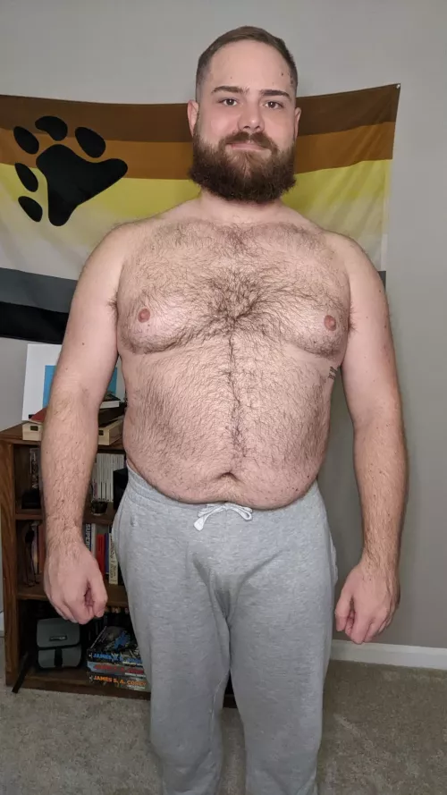 Tummy Tuesday with a side of gray sweatpants