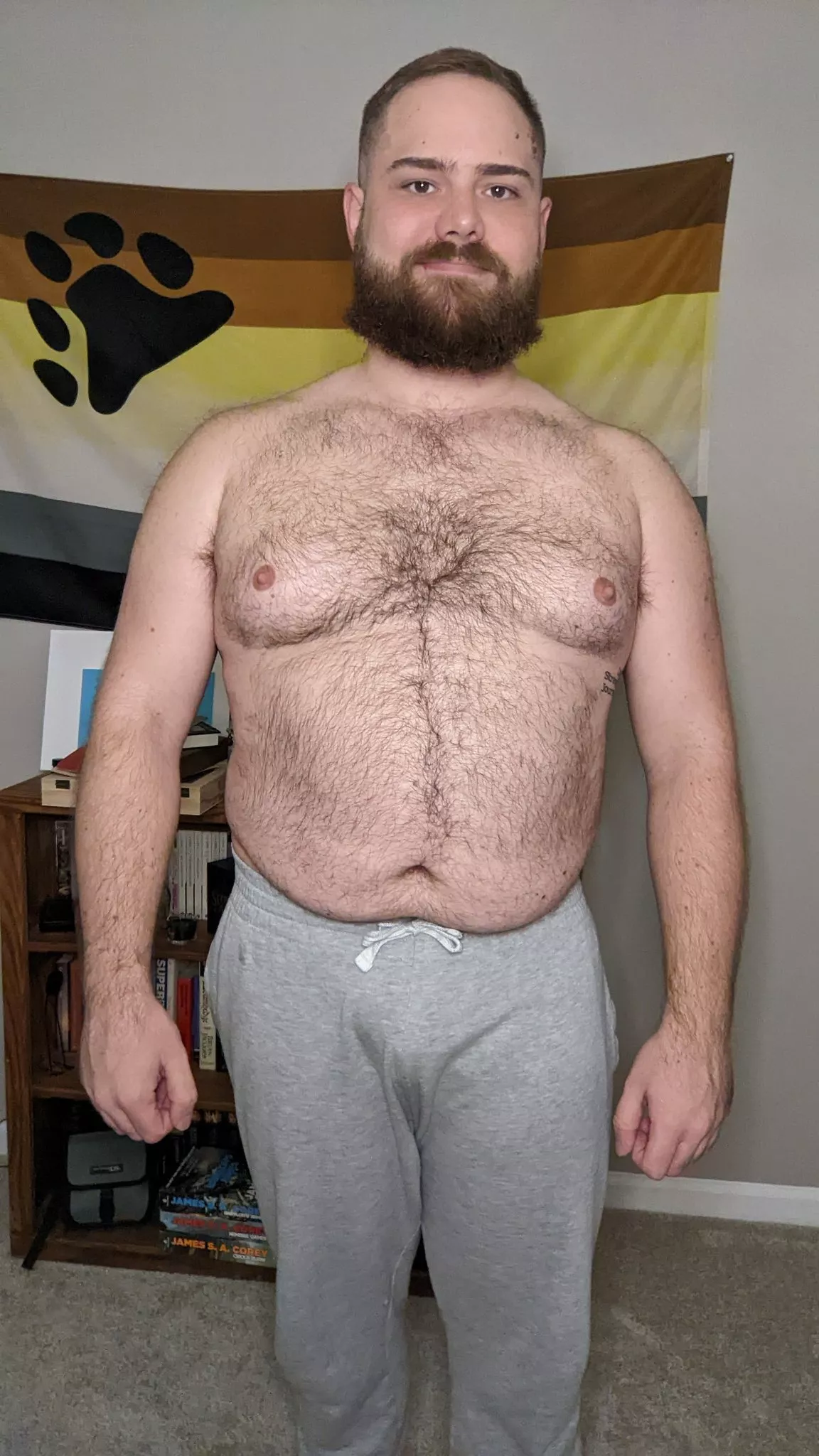 Tummy Tuesday with a side of gray sweatpants