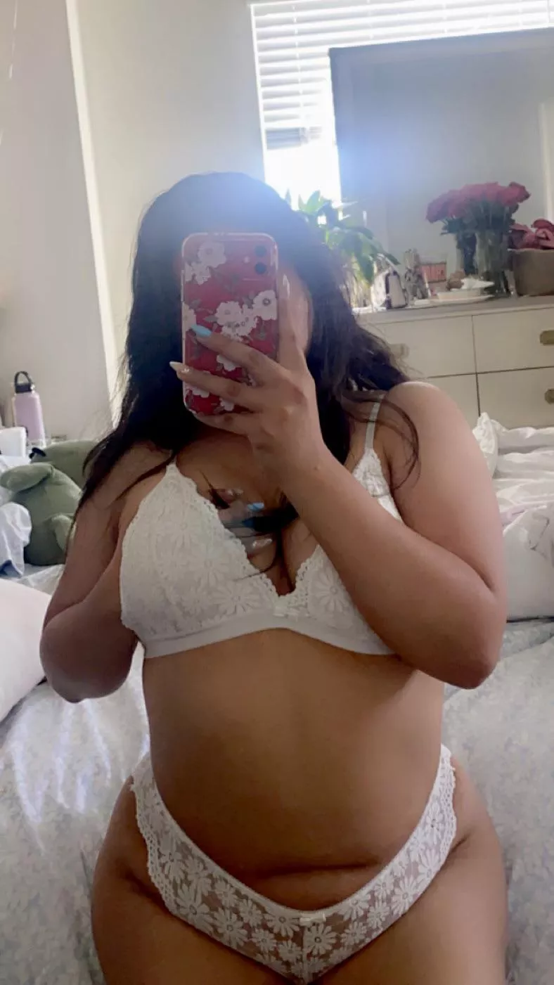 Your angel 👼 😘