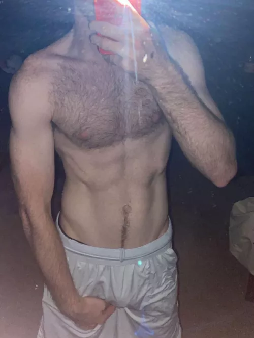 23 US Tall & Hung Masc top looking for fit/muscular bottoms - abs+ verbal+ jockstraps/thongs+ smooth+ DM me a pic for my Snapchat - no pic no response FIT GUYS ONLY