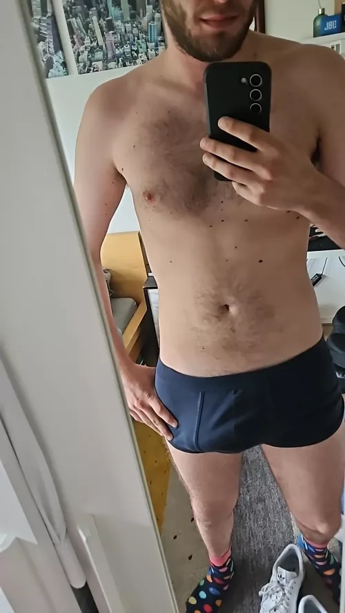 24 str8 frat guy Looking for kinky bros and real dads to jerk with SC: marcomait23