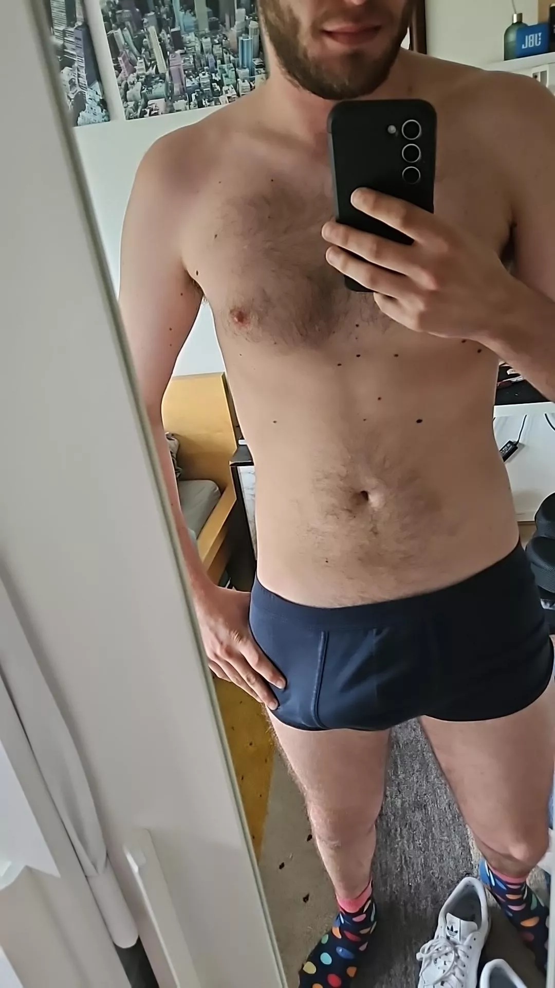 24 str8 frat guy Looking for kinky bros and real dads to jerk with SC: marcomait23