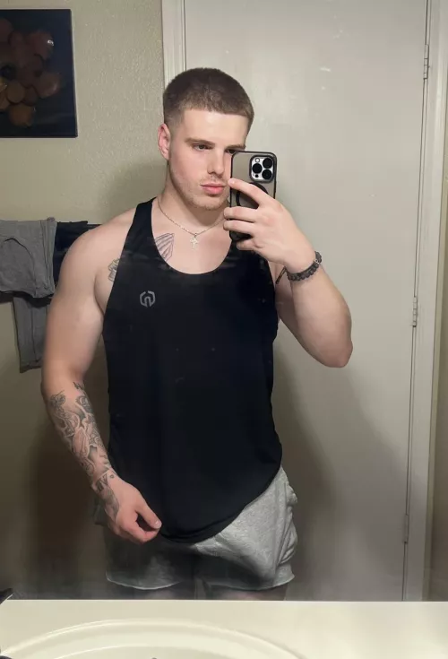 Are you into hung Italians?