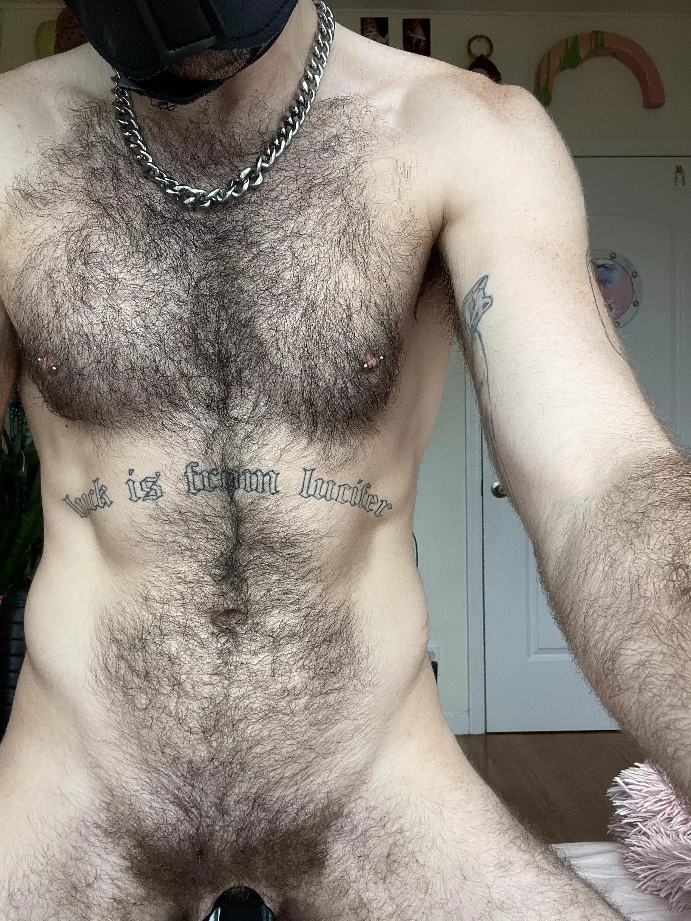 Be honest, do I have cumgutters?